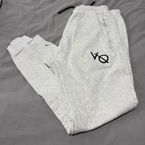 VANQUISH ECLIPSE OFF WHITE TAPERED SWEATPANTS - Size S